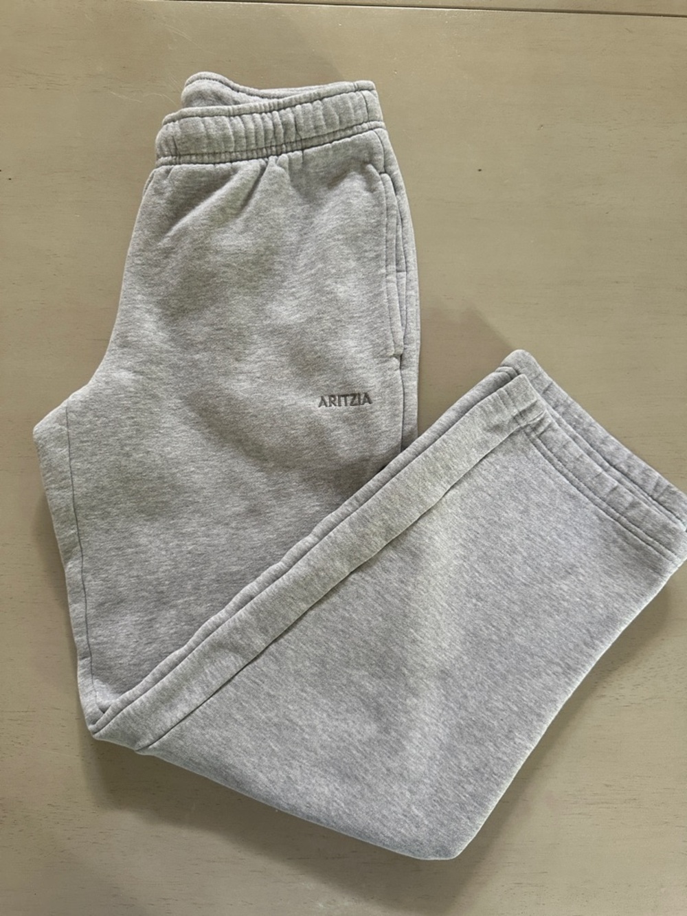 Aritzia TNA Cozy Sweatfleece Mega Fit Joggers - Heather Gray - 2XS - like new